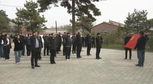 【网络中国节·清明】传承红色基因 凝聚奋进力量----合水县各单位开展清明祭扫活动850