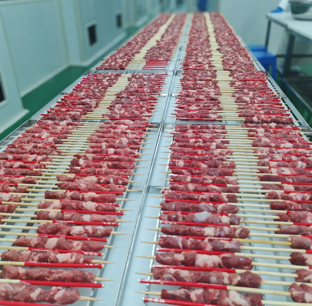 315公斤腌制羊肉串发往香港