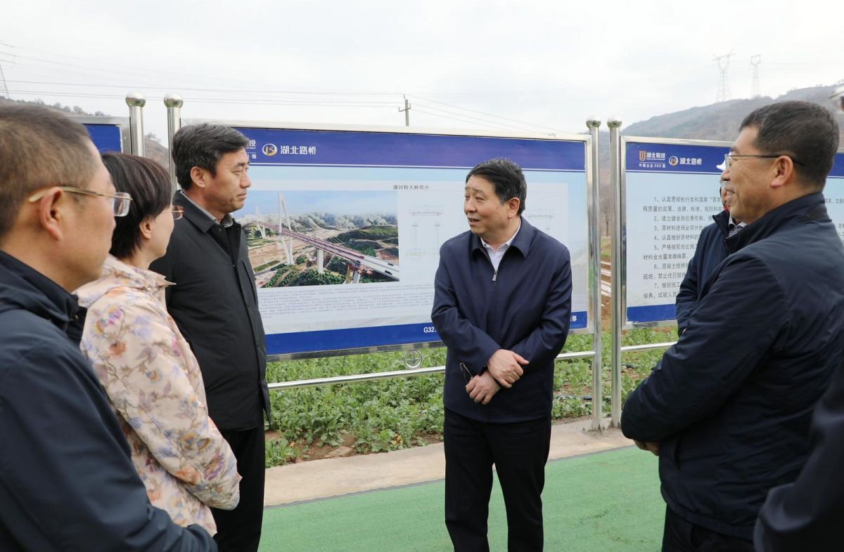 17624281a0844b99957e91c69f6cec7a