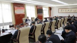 庆阳市委常委会、市政府党组举行树立和践行正确政绩观 学习教育读书班第二次集中学习 周继军主持并讲话