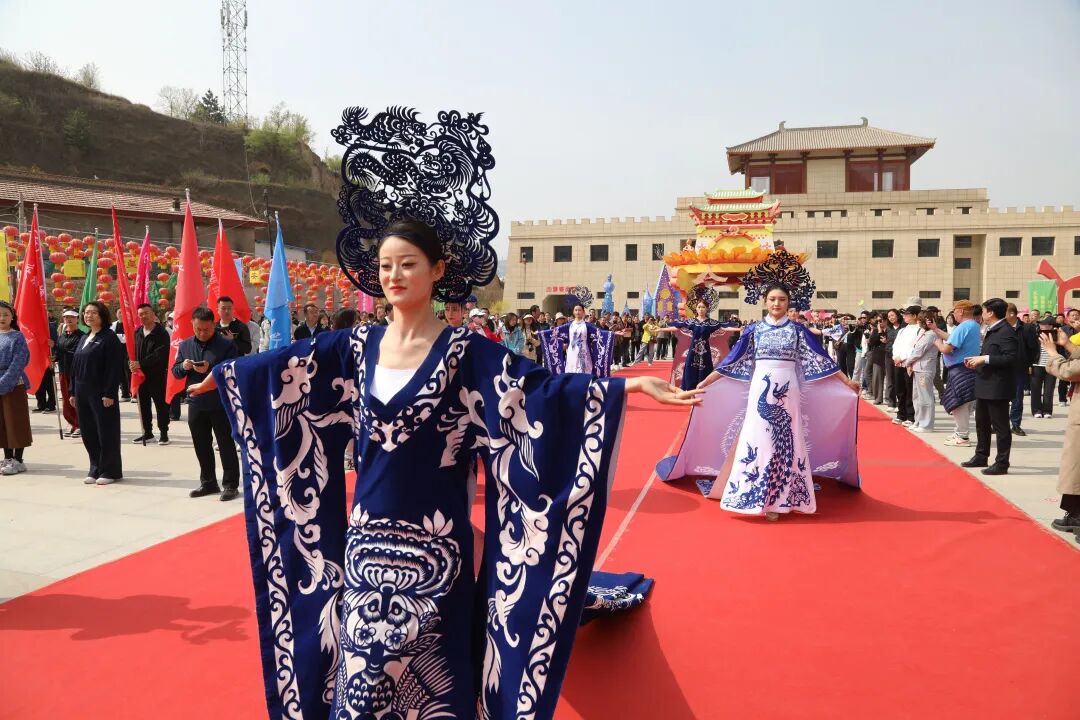 庆城县参加全国第十一届&ldquo;万步有约&rdquo;健走激励大赛暨岐伯喊你来健身活动正式启动