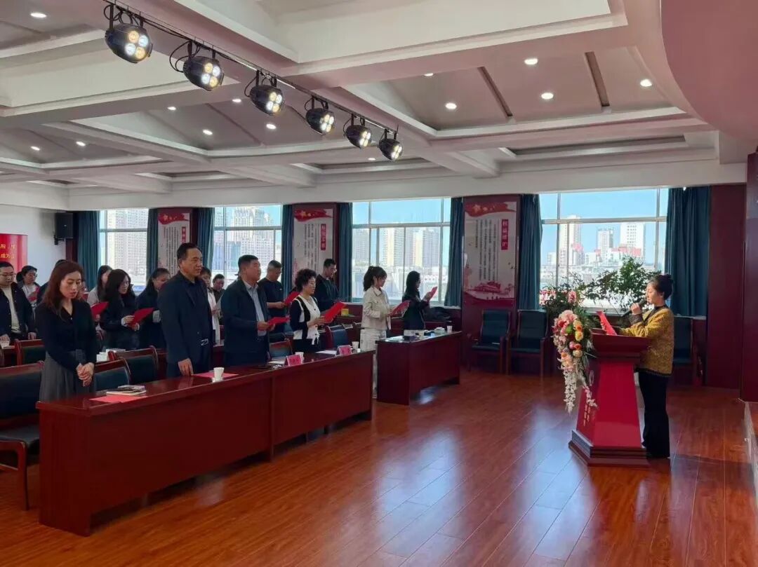 慶陽市自然資源勘測規(guī)劃研究院舉辦&ldquo;閱鑒書香勵(lì)初心 篤行實(shí)干護(hù)資源&rdquo;讀書報(bào)告會(huì)