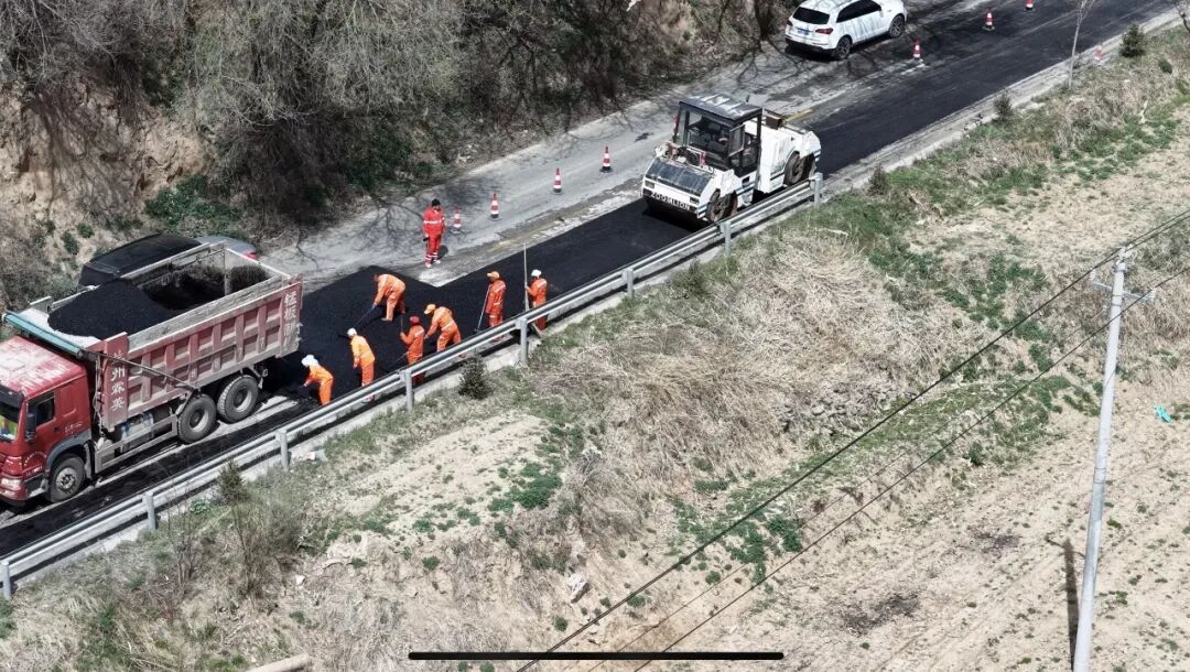 合水公路段春季油路修補(bǔ)