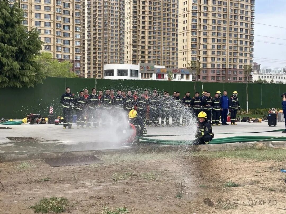 慶陽(yáng)消防開(kāi)展練兵科目示范示教活動(dòng)