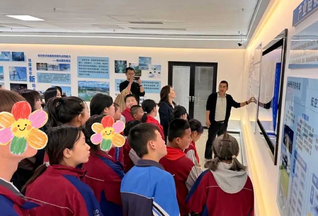 庆阳市举行&ldquo;书香陇原&middot;融合阅读&rdquo;残疾人阅读暨文化进残疾人家庭读书活动