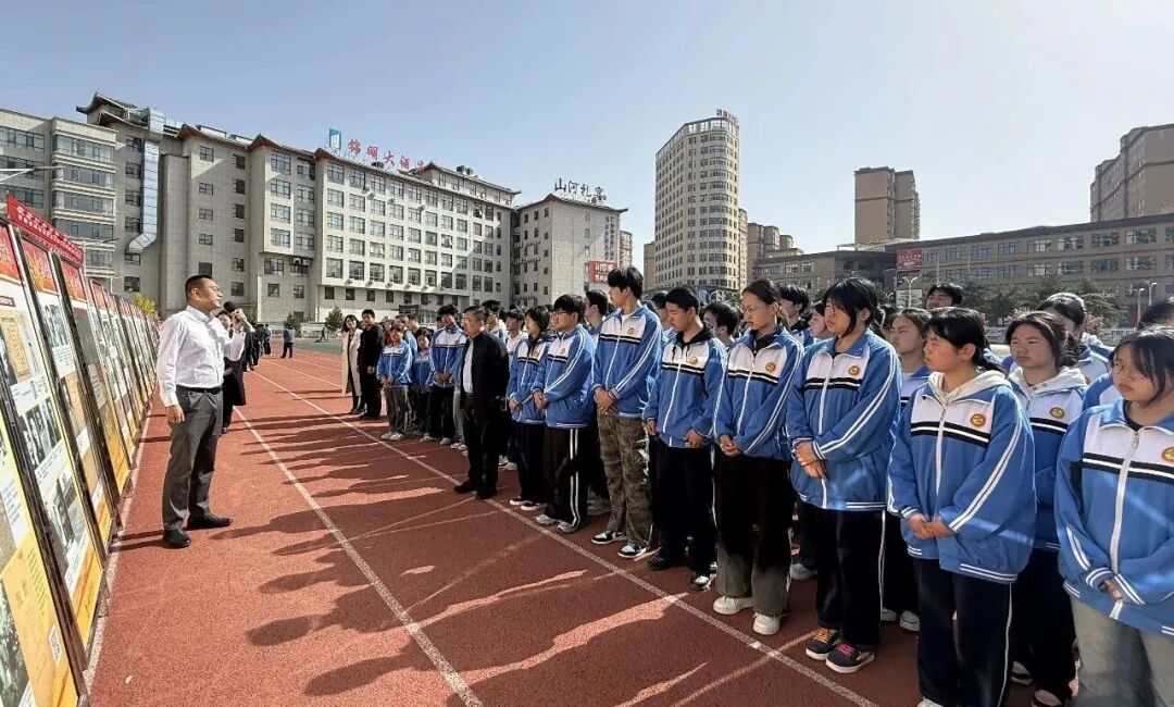 正宁县博物馆联合甘肃省博物馆开展长征胜利90周年主题展览