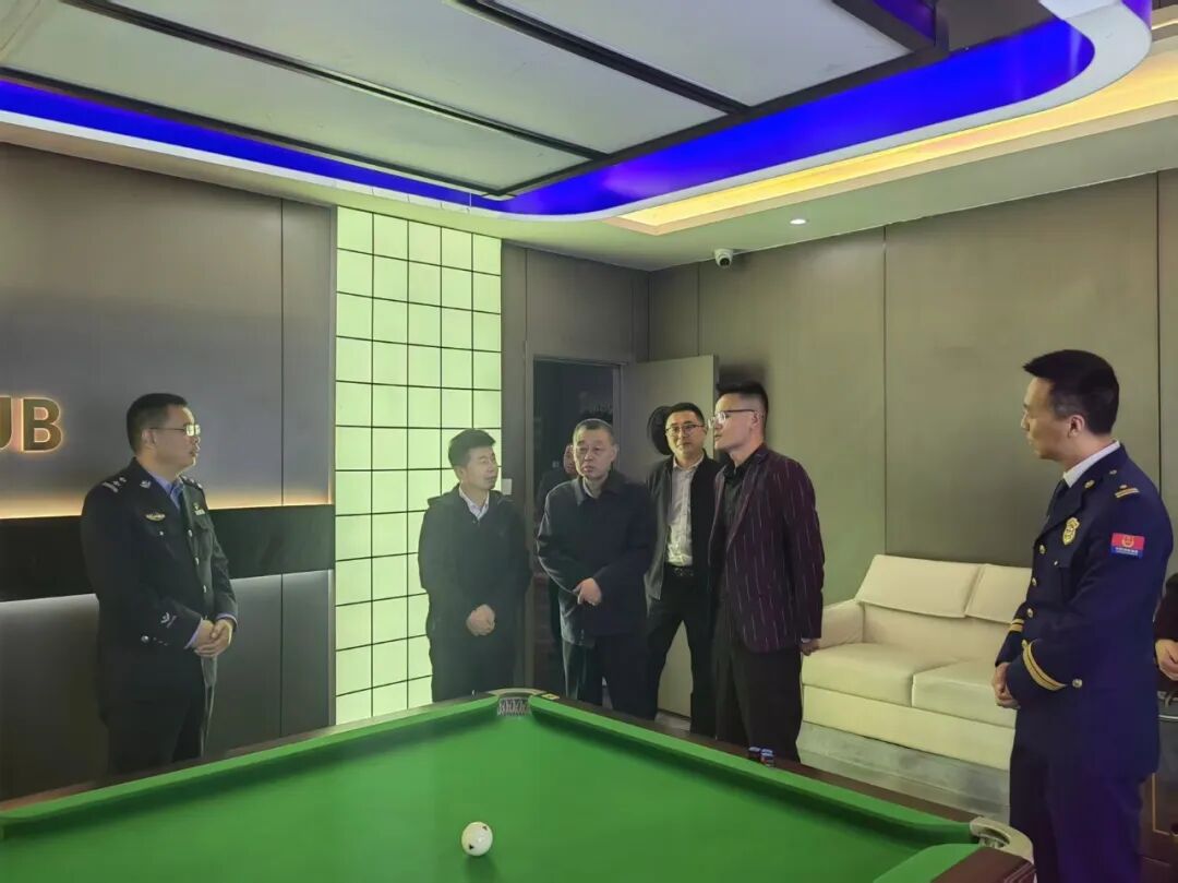 环县政协开展城区棋牌室、台球室等经营场所规范管理及未成年人保护情况专项调研