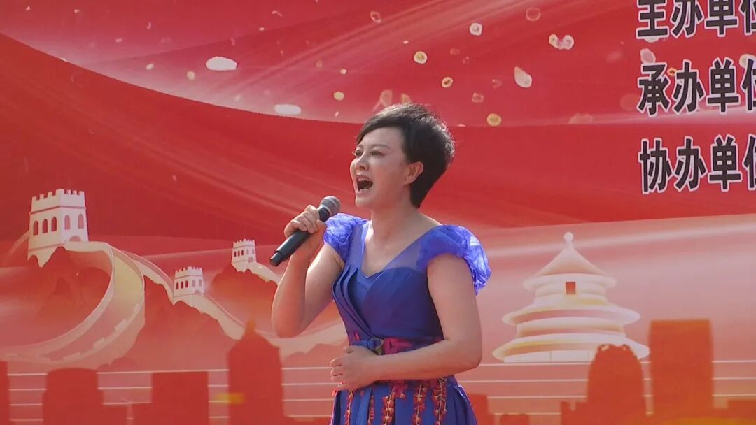 镇原县举办庆"五一""亿联杯"职工歌唱大赛
