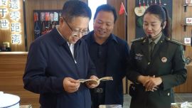 王之臣在華池縣調(diào)研重大項目建設(shè)和基層人大工作