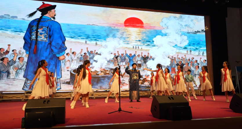合水縣中學(xué)生藝術(shù)展演活動在樂蟠初中舉行