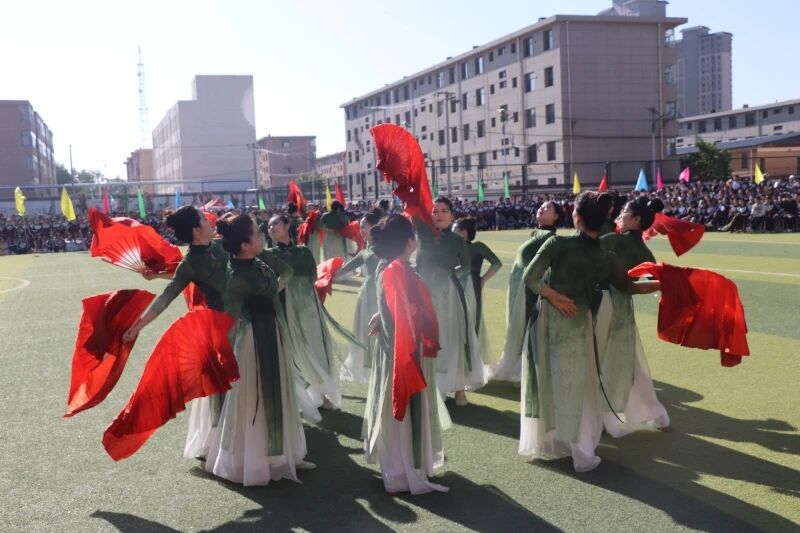 正宁一中校园体育艺术节开幕
