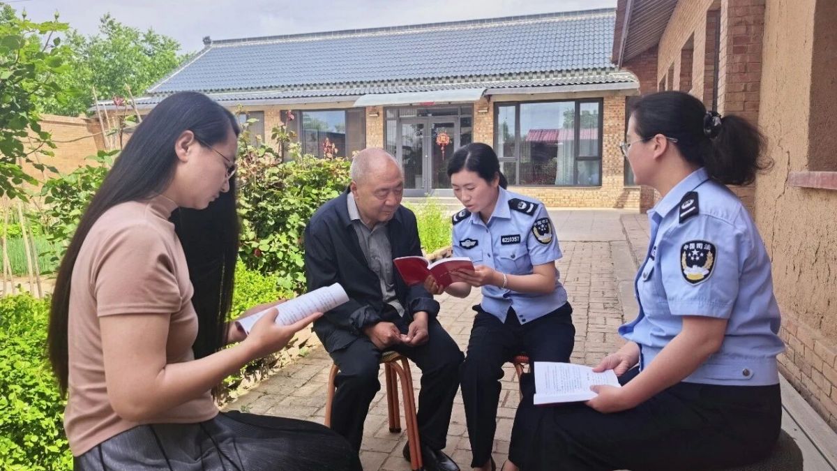 西峰区：普法员化身&ldquo;法治大厨&rdquo;民法典&ldquo;烹&rdquo;出生活味儿