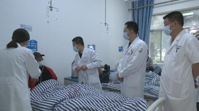 合水县人民医院巡回医疗队开展义诊暨医疗帮扶活动