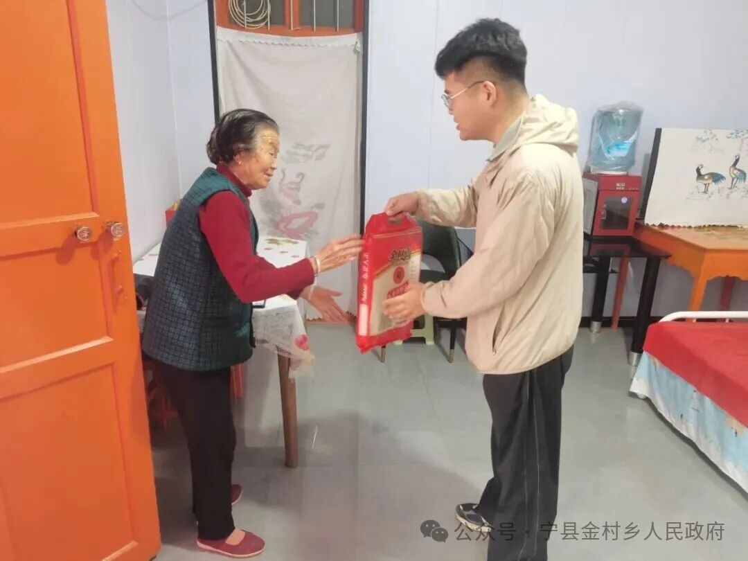 宁县金村乡:结对关爱送温暖 倾心关爱护民生