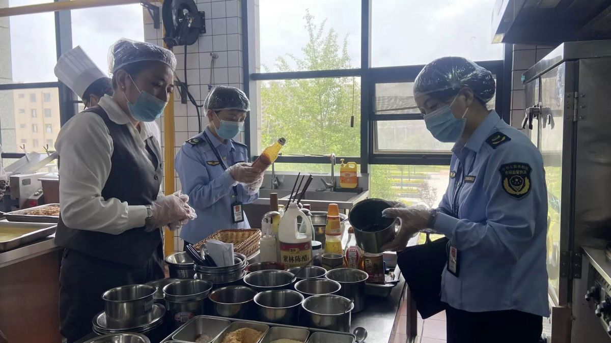正宁市场监管局开展网络餐饮安全专项整治