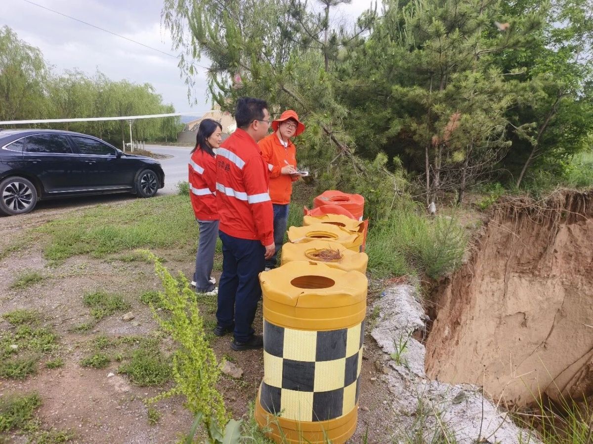 合水公路段快速高效处治水毁
