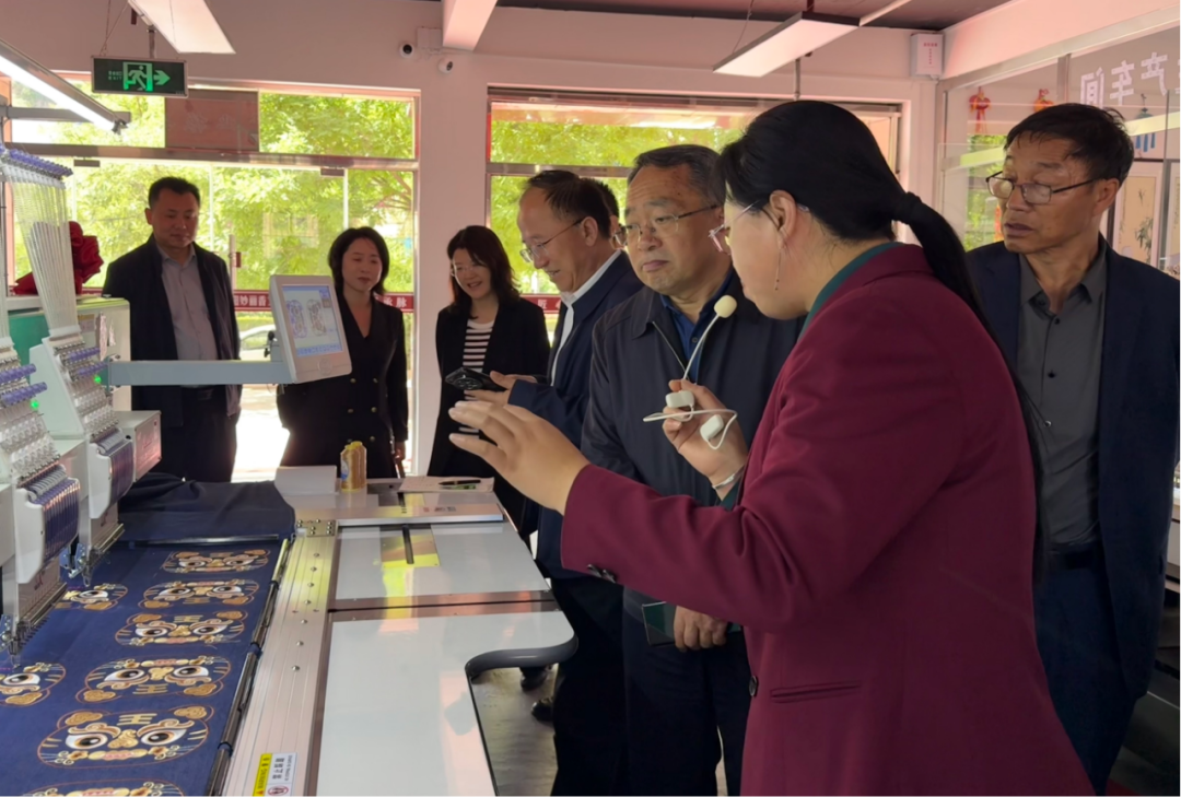 市委统战部调研组来镇原县开展“深度挖掘庆阳文化资源,推动红色文化传承地建设”专题调研