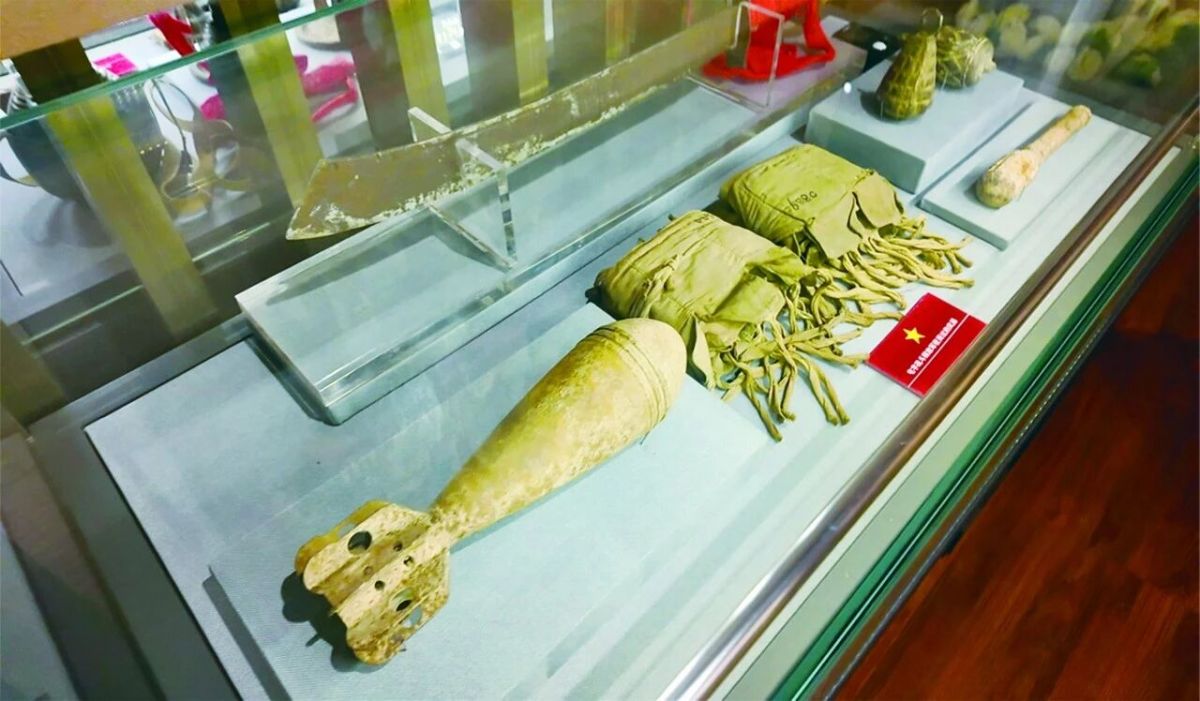 镇原革命历史文物展