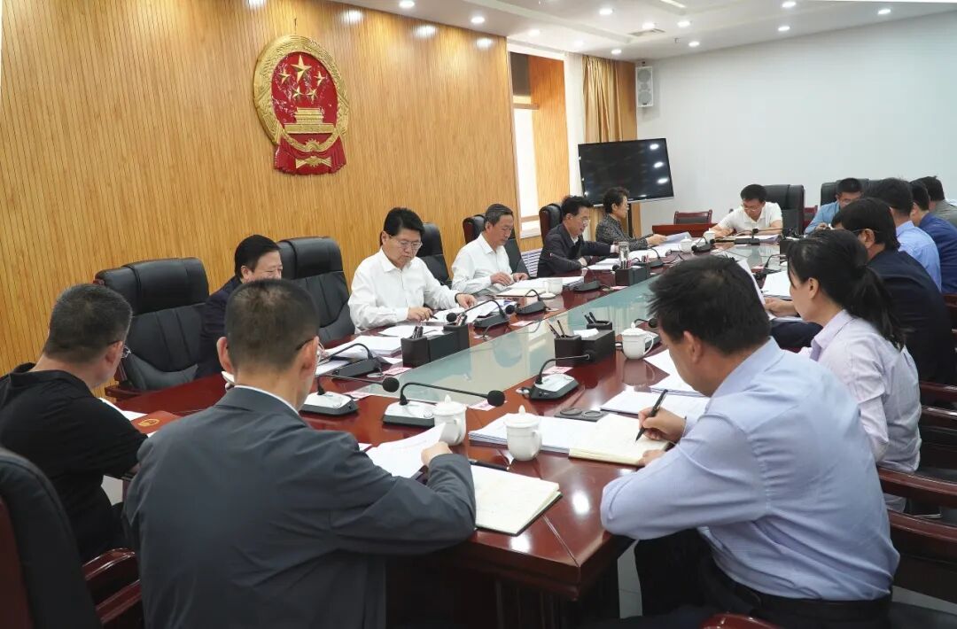 庆阳市五届人大常委会党组（扩大）会议召开