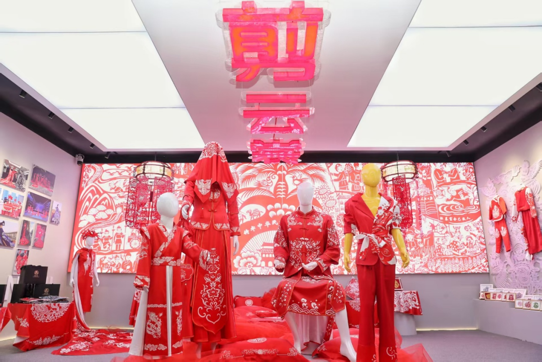 镇原:以“剪云裳”为媒 构筑中华民族共有精神家园