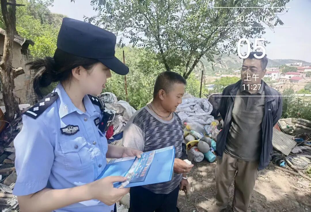 庆城:城关派出所带领社区警务团队开展汛前出租房屋安全检查暨反诈宣传工作