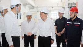周繼軍在正寧縣調(diào)研時(shí)強(qiáng)調(diào) 堅(jiān)持龍頭引領(lǐng)聚鏈成群閉環(huán)發(fā)展 持續(xù)鞏固穩(wěn)健向好進(jìn)中提質(zhì)態(tài)勢(shì)