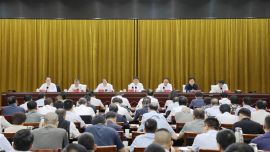庆阳市强科技、强工业行动推进会暨园区高质量发展大会召开 周继军讲话 胡志勇主持