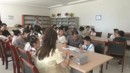 合水县图书馆举办“非遗润书香・红色励童心”主题活动