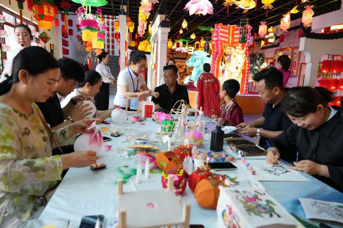 正宁元素引爆庆阳香包民俗文化节