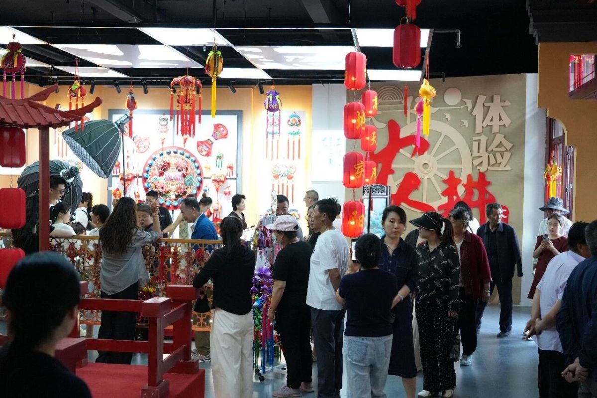 正宁元素引爆庆阳香包民俗文化节