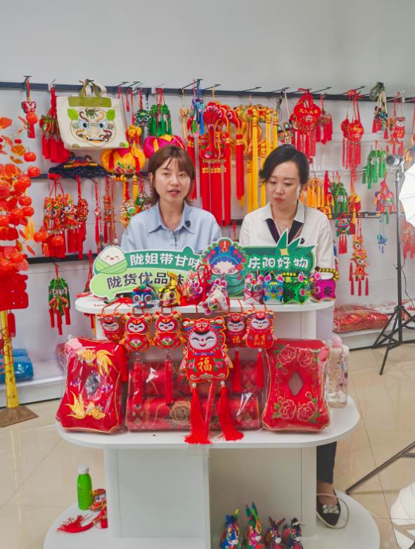 陇姐优品端午集市 庆阳首场直播迎来开门红