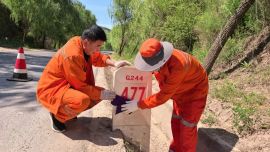 华池公路段全力护航端午假期道路安全畅通