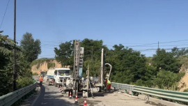 庆城公路段多措并举筑牢端午道路通行保障防线