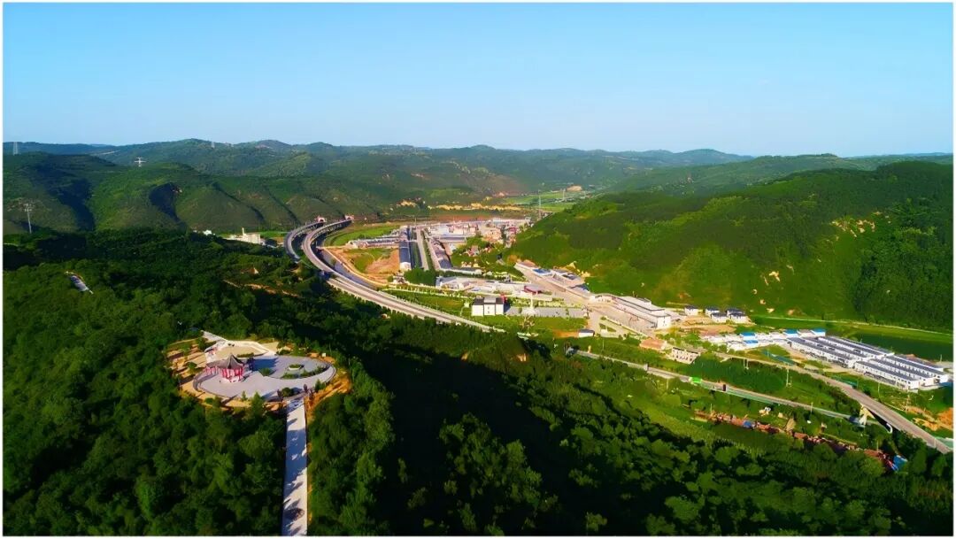 ▲秦直道遗迹太白镇俯瞰图