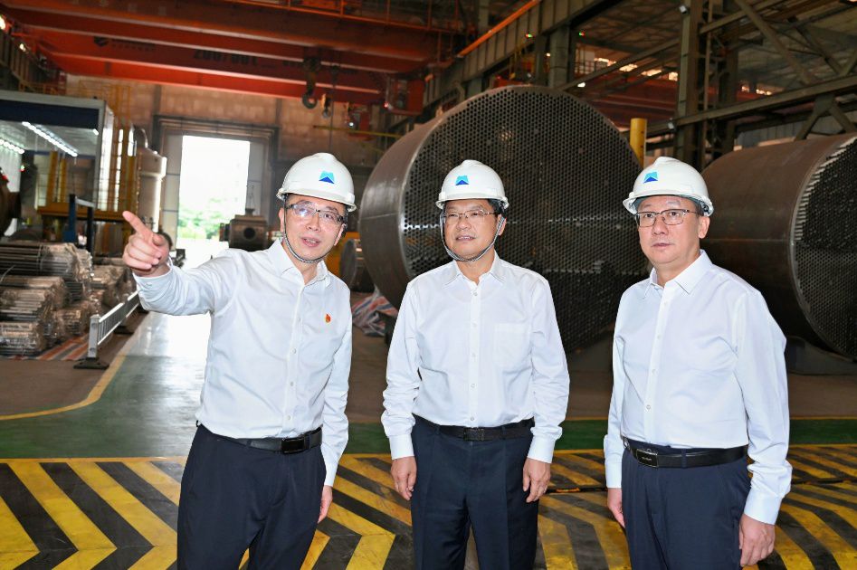 6月23日，省委副书记、省长任振鹤在兰州市调研经济工作。（新甘肃&middot;甘肃日报记者盛学卿）