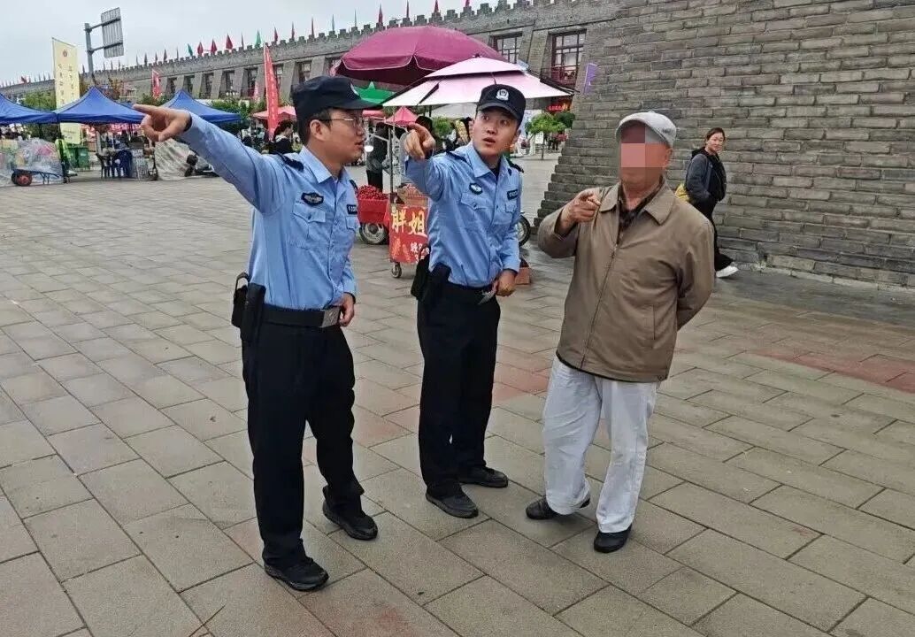 董志派出所深耕旅游警务获群众锦旗点赞
