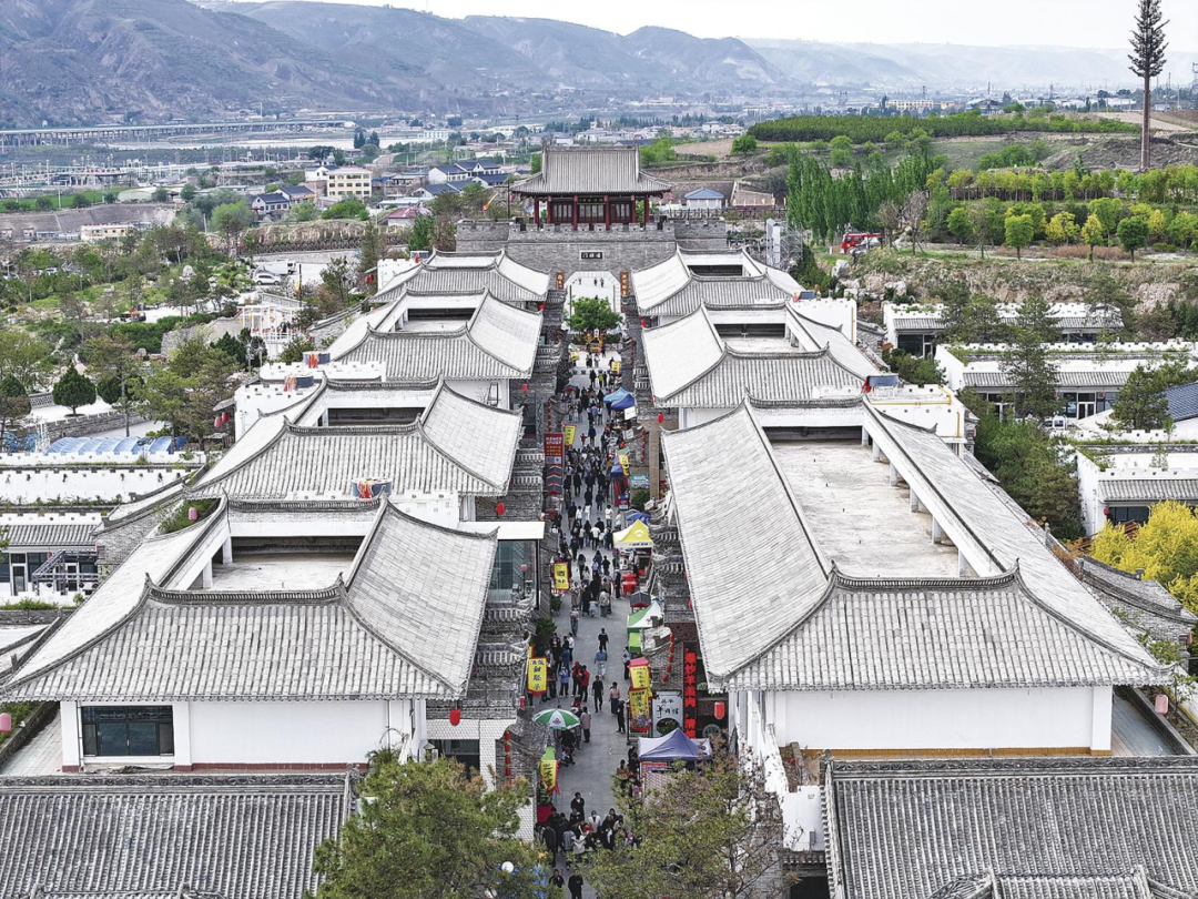 环州故城热闹非凡。 通讯员 张文军 摄