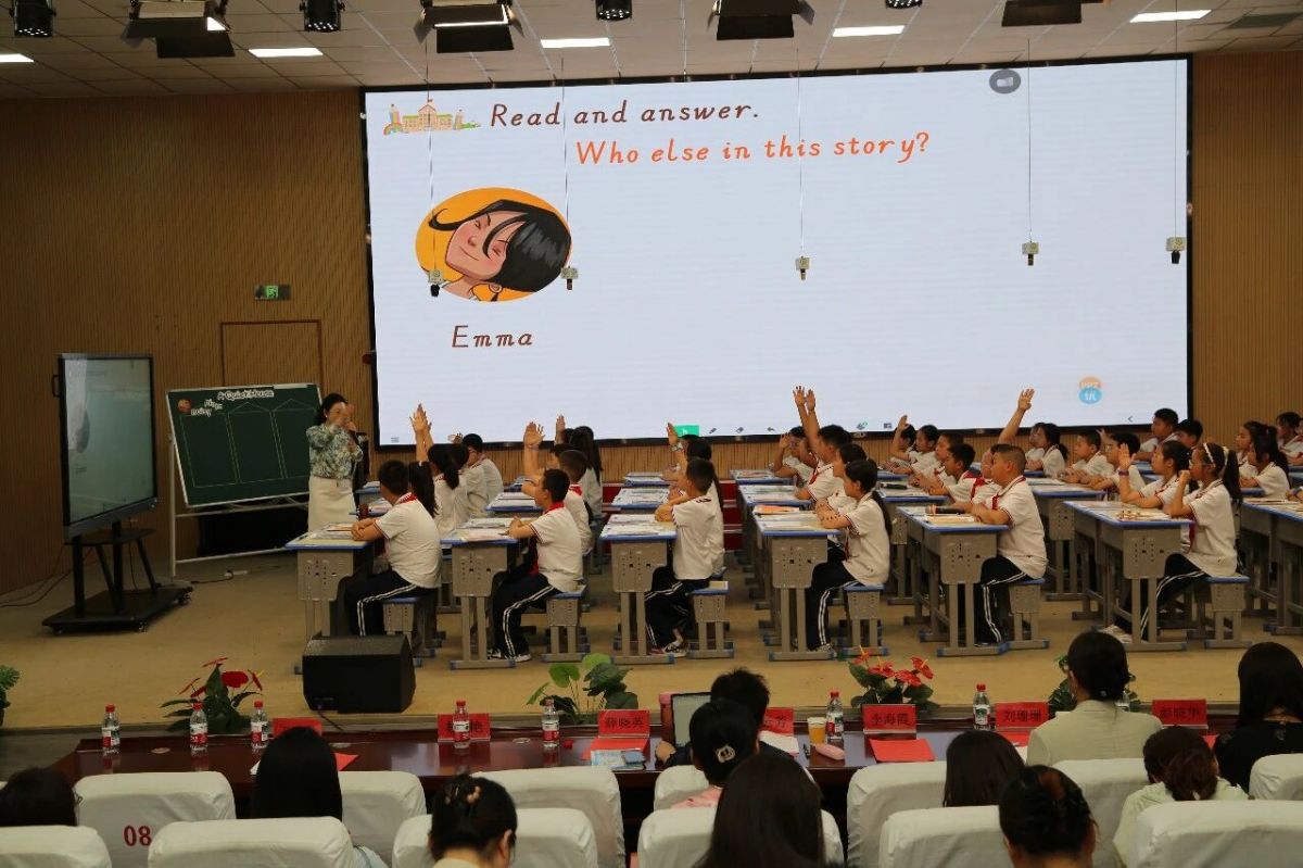 庆阳市举办&ldquo;美丽园丁&rdquo;项目小学英语阅读教学专题研讨活动