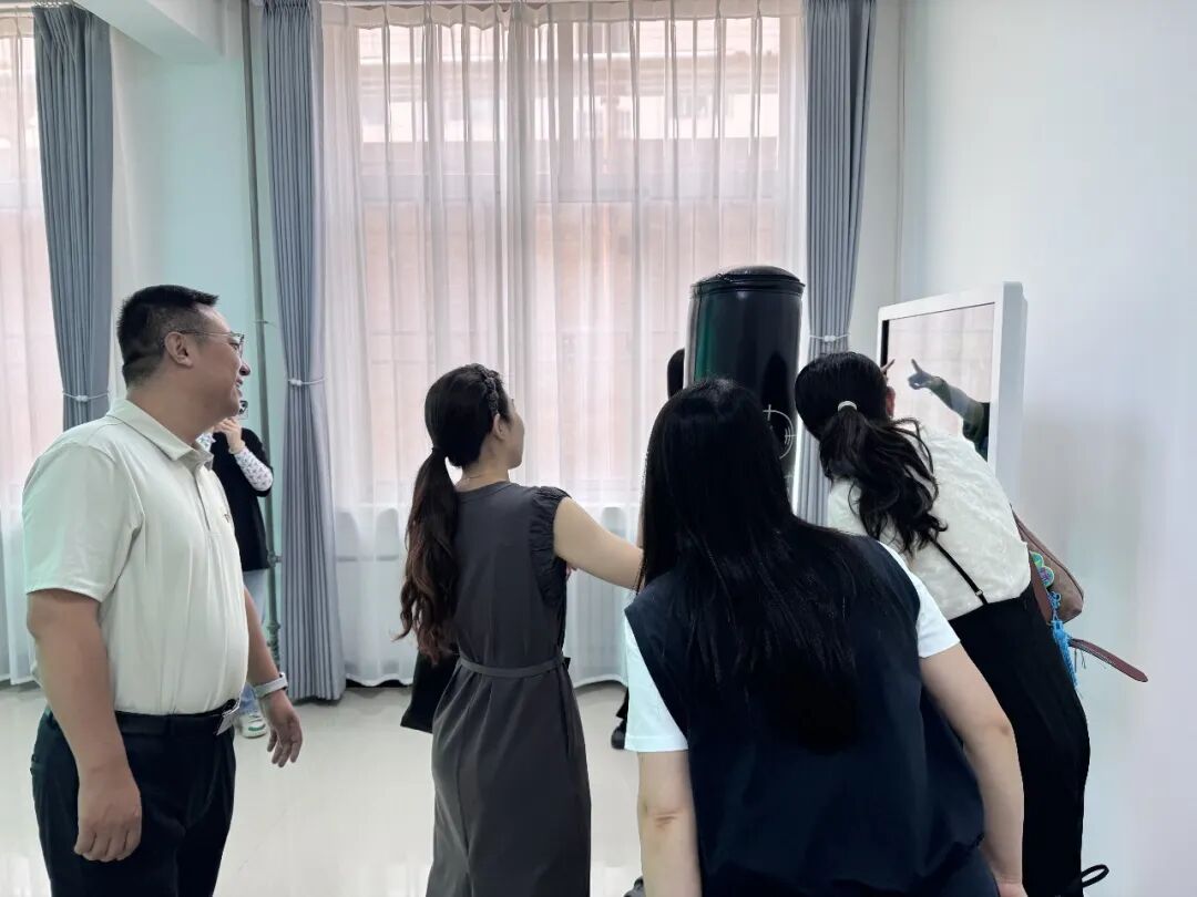 庆阳市红十字会赴市总工会工人文化宫开展主题党日活动