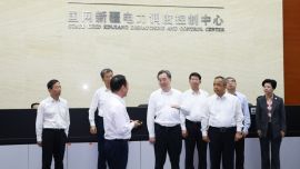 丁薛祥在新疆调研时强调 突出优势特色培育壮大新动能 加快推进经济社会高质量发展