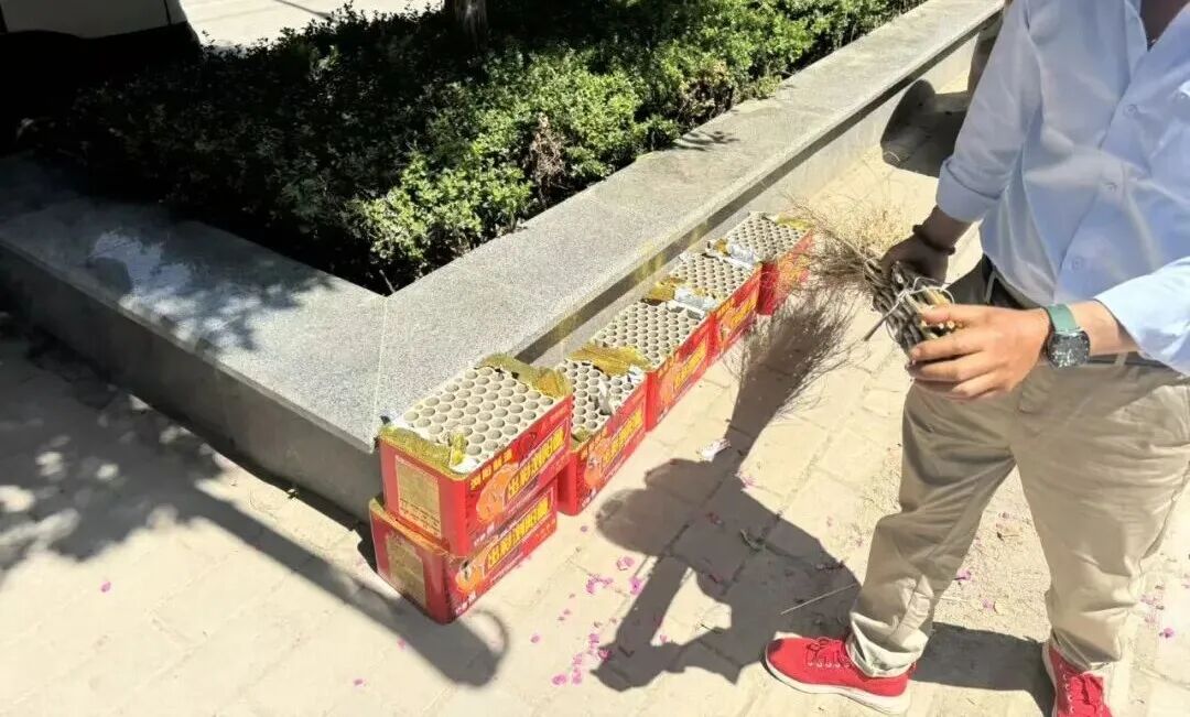 开业庆典违规燃放被罚