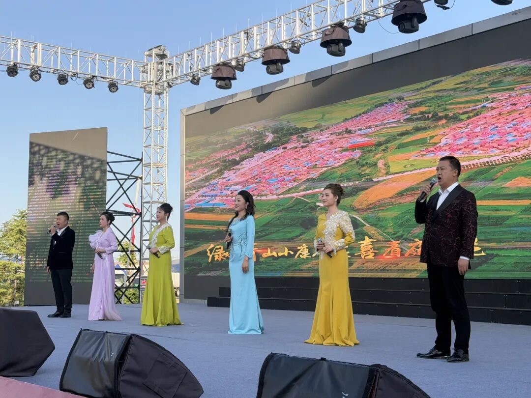 陇东民歌&middot;庆阳原创歌曲展演在民俗文化产业园精彩开唱