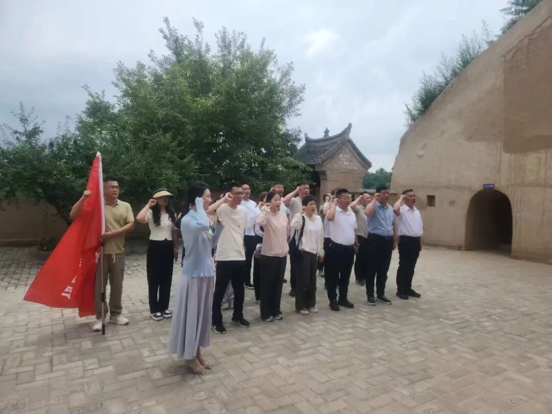 “传承红色基因 赓续红色血脉”庆“七一”主题党日活动