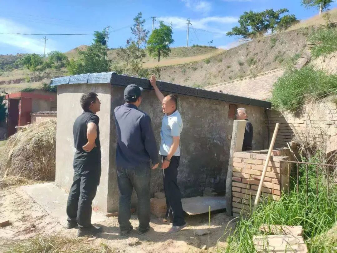 微光聚洪德 实干见初心——看洪德19村“小网格”里的“大情怀”