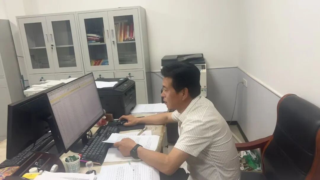 微光聚洪德 实干见初心——看洪德19村“小网格”里的“大情怀”