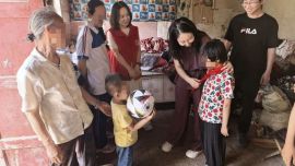 正宁县妇联民政联合走访全县孤困儿童