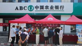 宁县开展社保卡居民服务“一卡通”智慧应用暨惠民服务月宣传活动