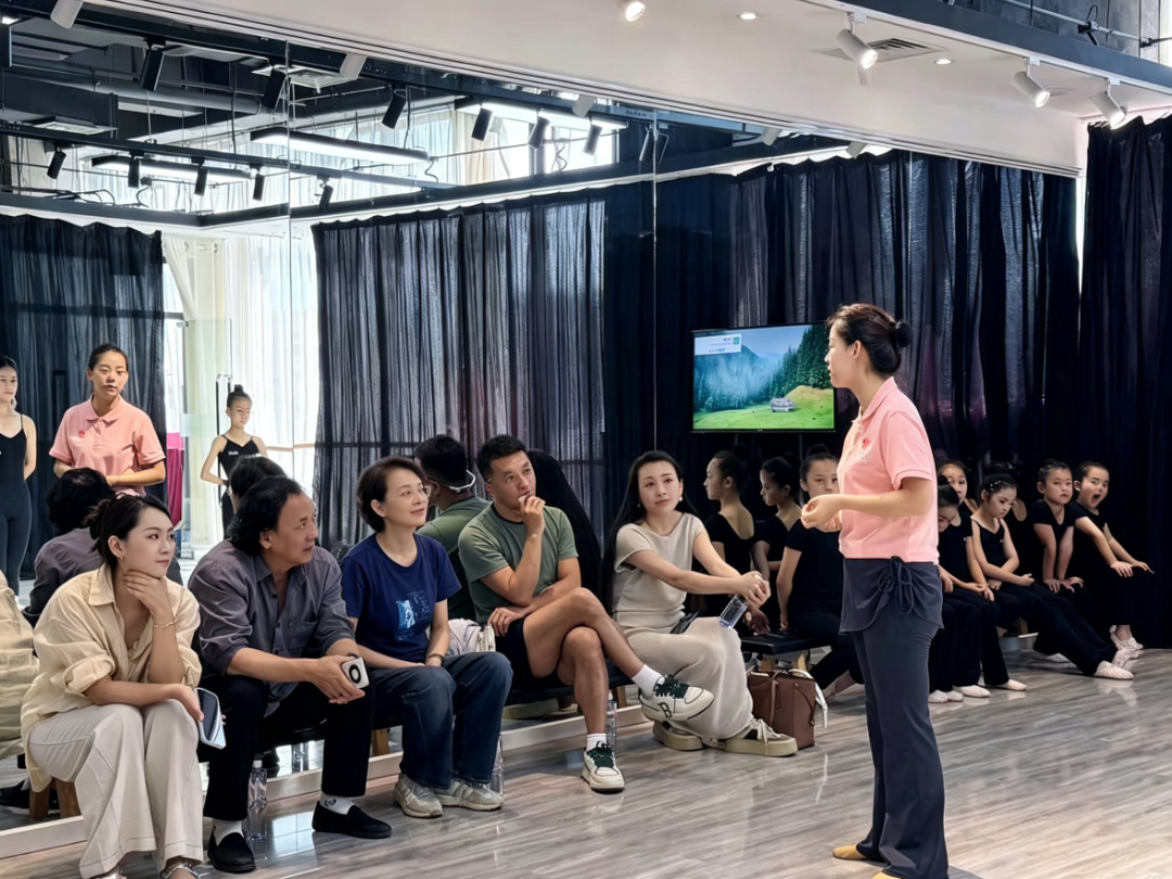 庆阳舞蹈创作研讨会成功举办