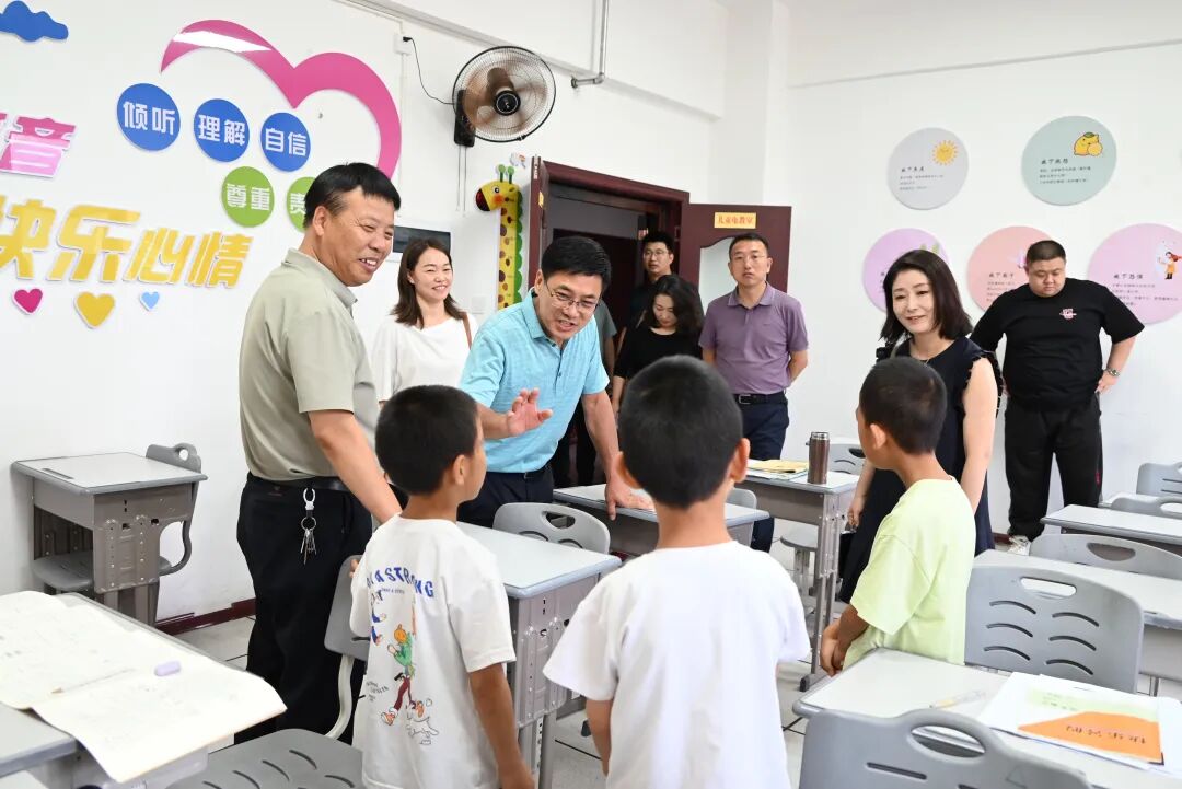 榆林市民政局莅临市社会福利院考察交流工作