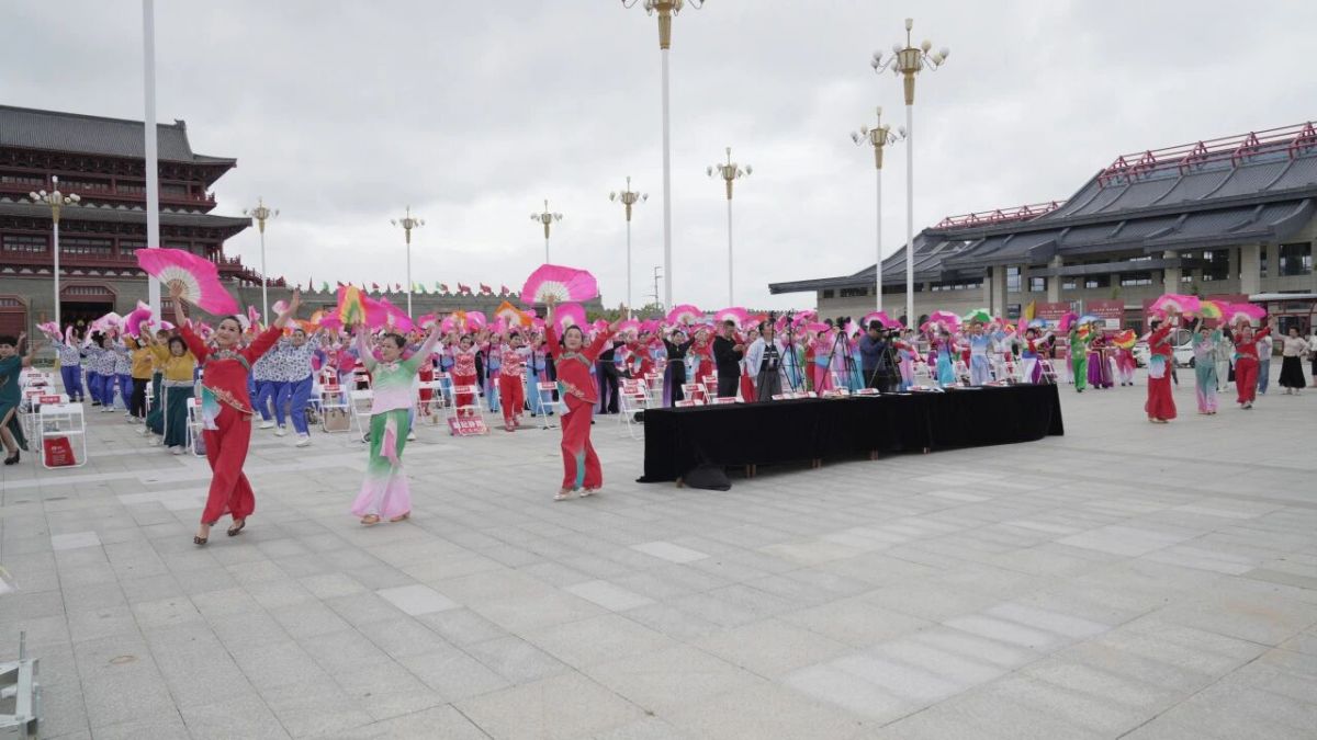 2026年庆阳市广场舞展演圆满落幕